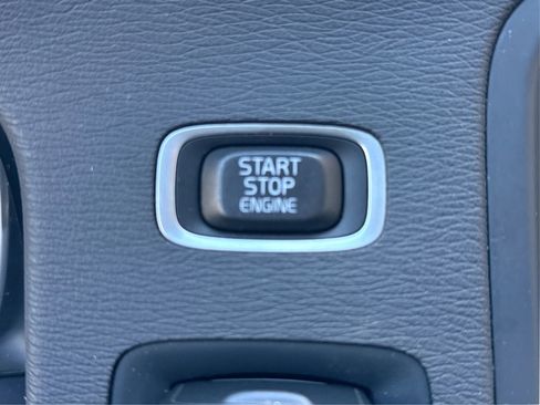 Used 2016 Volvo S60 T5 Premier w/ Protection Package image 26