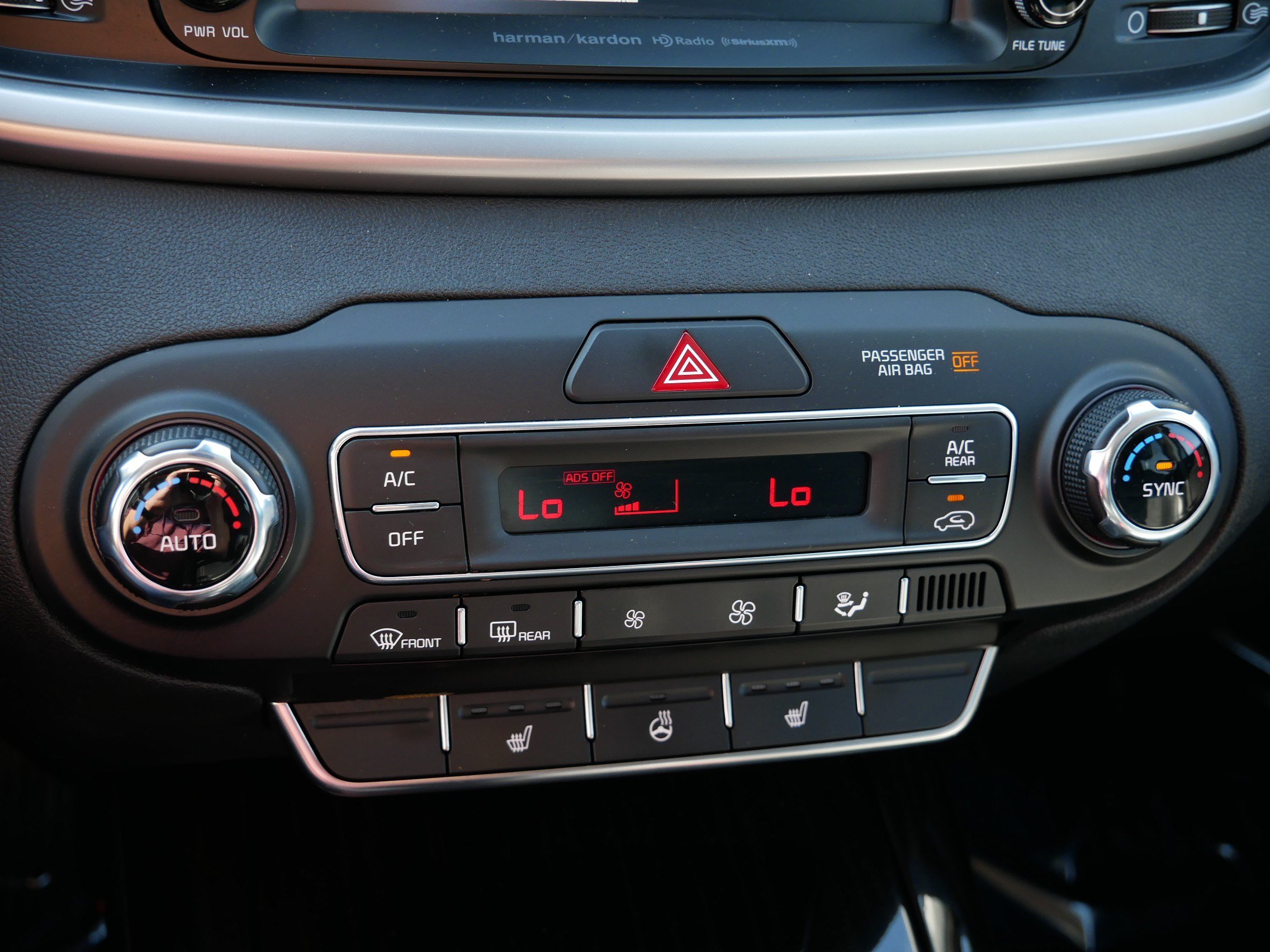 Used 2019 Kia Sorento EX w/ EX Touring Package AWD/4WD image 23