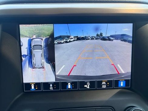 Used 2023 GMC Acadia Denali w/ Denali Technology Package AWD/4WD image 24