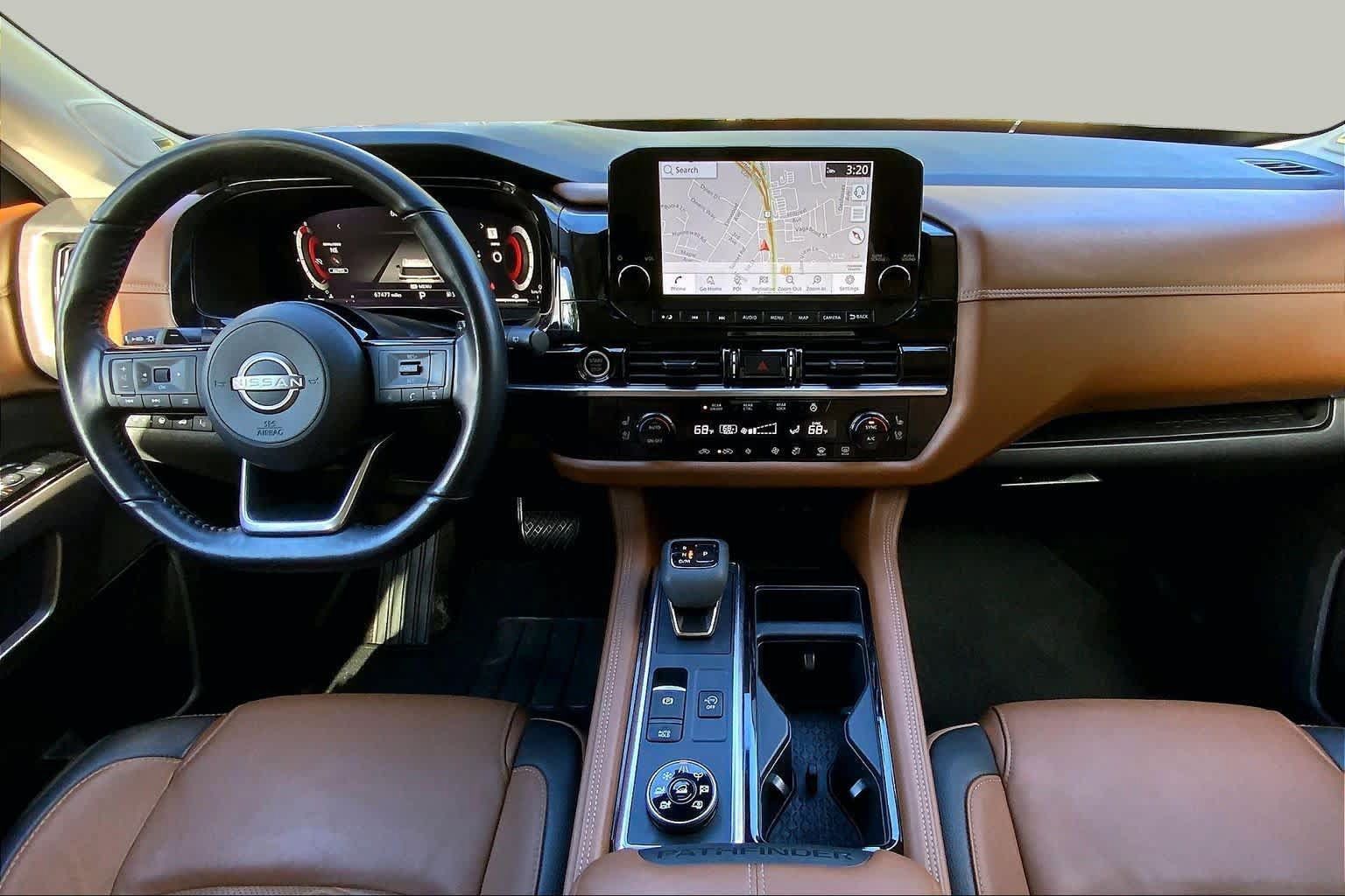 Used 2023 Nissan Pathfinder Platinum AWD/4WD image 16