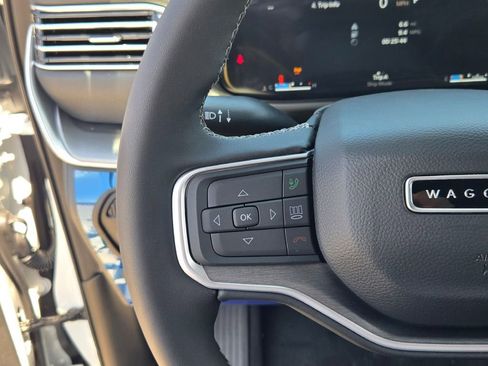 New 2025 Jeep Wagoneer Series II w/ Convenience Group I image 30