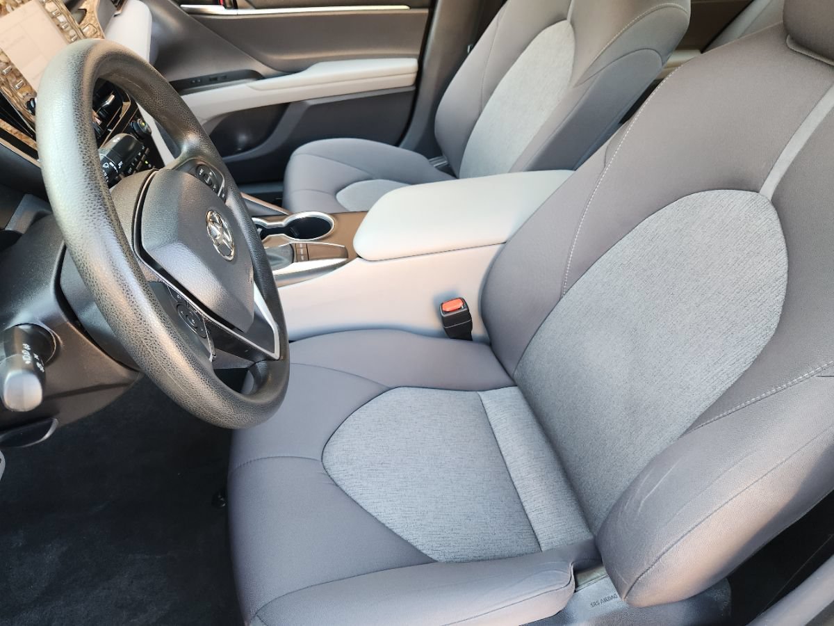 Used 2022 Toyota Camry LE FWD image 24