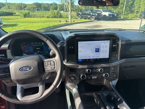Used 2025 Ford F150 XLT w/ Equipment Group 301A Standard AWD/4WD image 12