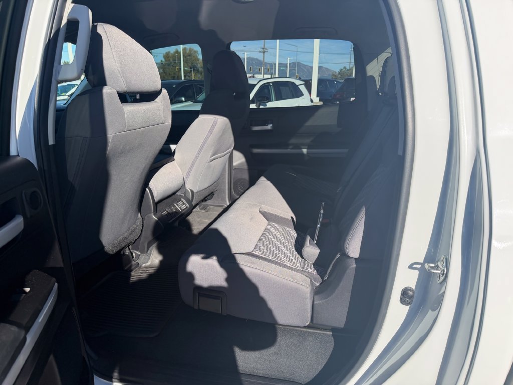 Used 2020 Toyota Tundra SR5 AWD/4WD image 4