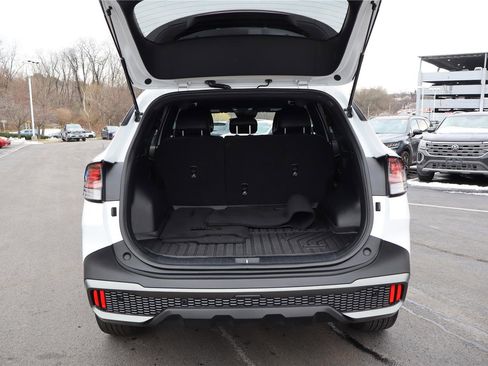 Certified 2023 Kia Sportage X-Line image 5