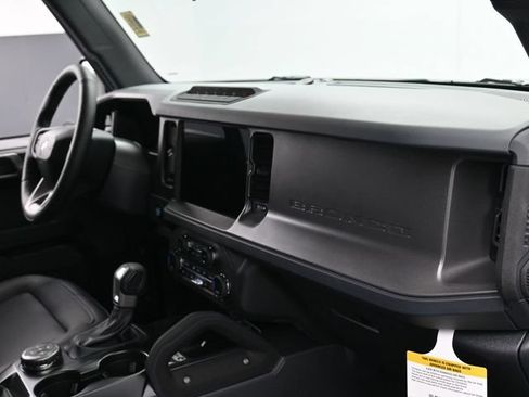 Used 2025 Ford Bronco Badlands AWD/4WD image 30