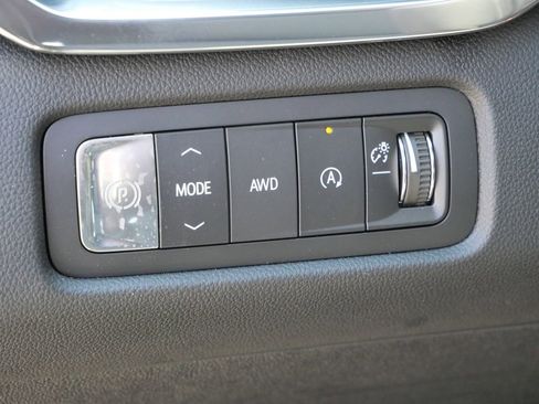 New 2026 GMC Acadia Elevation w/ Elevation Premium Package AWD/4WD image 44
