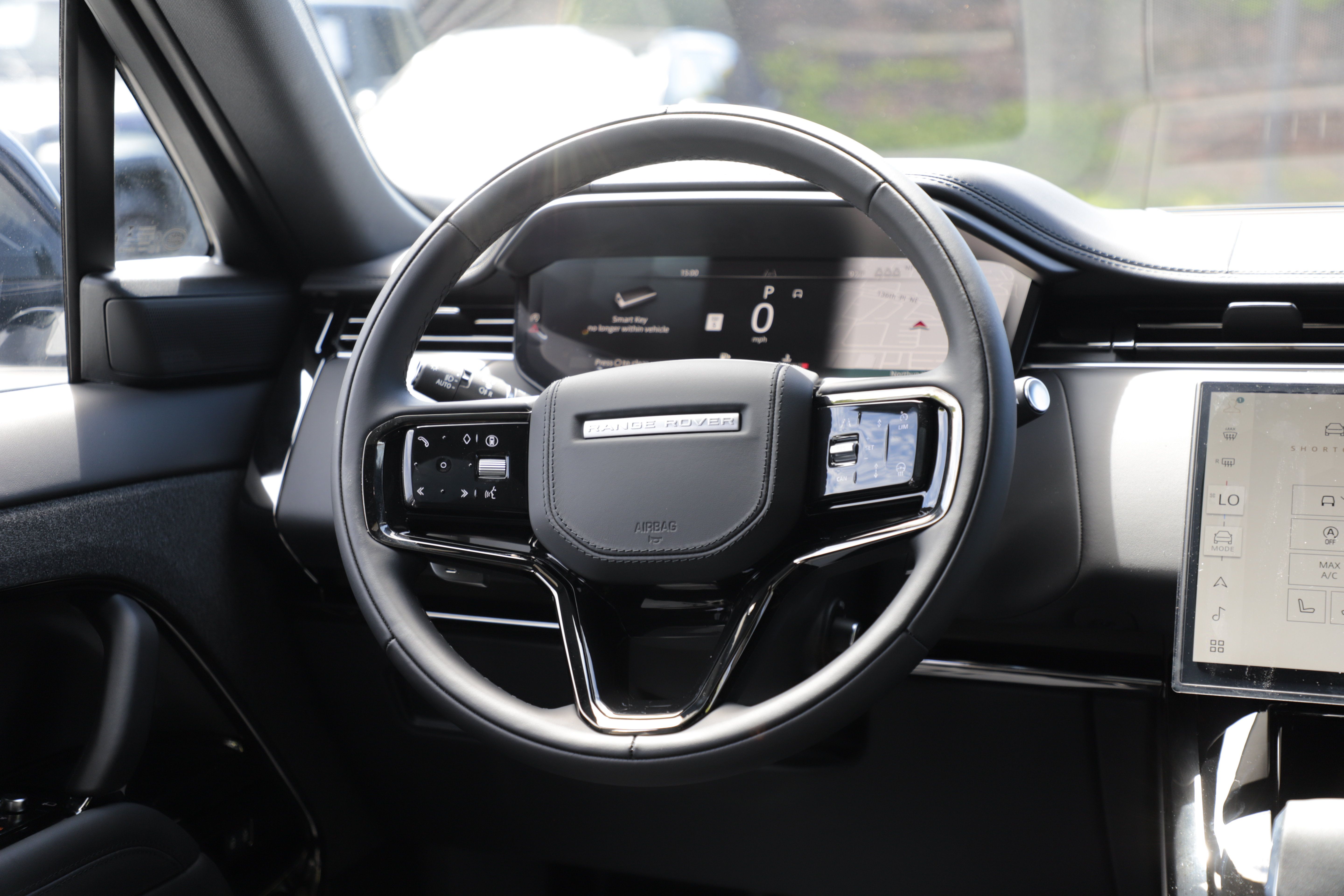 New 2026 Land Rover Range Rover Sport Dynamic SE AWD/4WD image 15