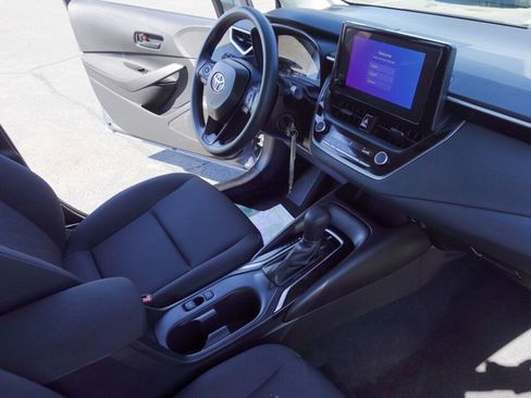 Certified 2025 Toyota Corolla LE image 14