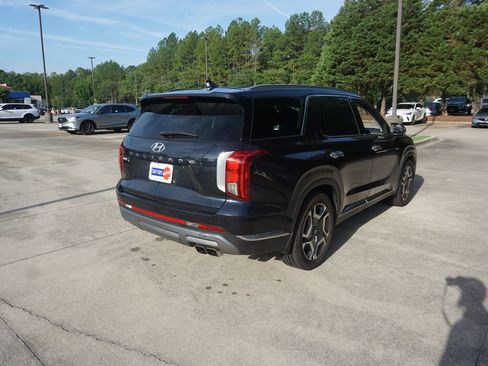 Used 2023 Hyundai Palisade Limited w/ Cargo Package FWD image 26