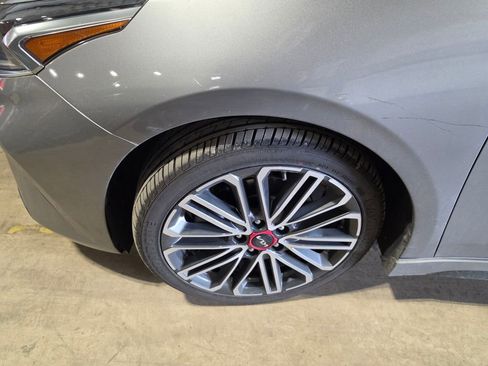 Used 2024 Kia Forte GT FWD image 3