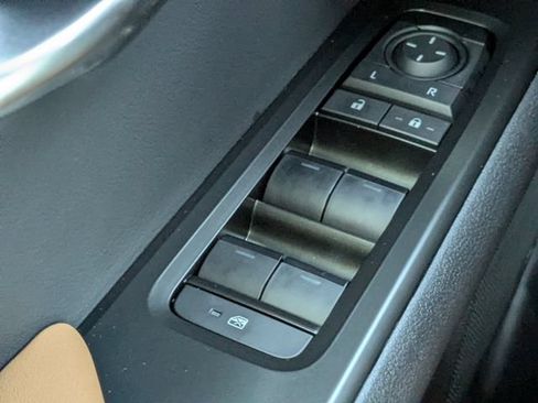 Used 2026 Lexus UX 300h FWD w/ Accessory Package (2T) image 24