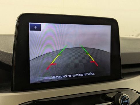 Used 2022 Ford Escape SE w/ SE Sport Appearance Package image 33