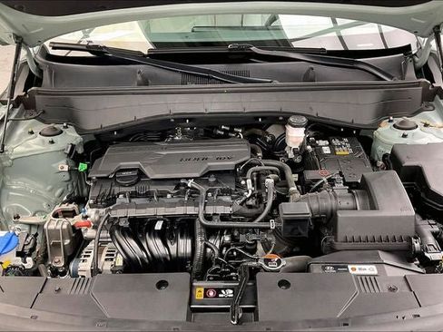 Certified 2024 Hyundai Kona SEL w/ Convenience Package AWD/4WD image 28