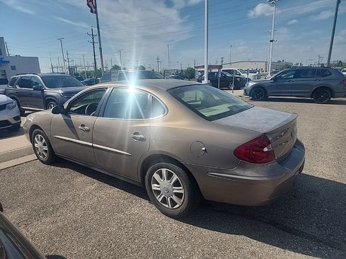 Used 2007 Buick LaCrosse CX FWD image 7
