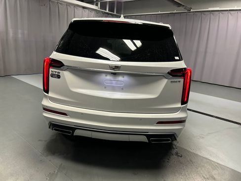 Used 2023 Cadillac XT6 Luxury image 6