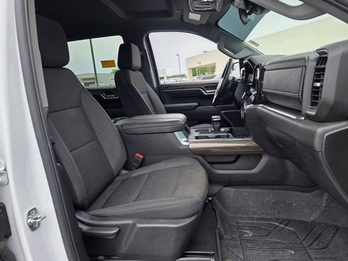 Used 2025 Chevrolet Silverado 1500 LT w/ Z71 Off-Road Package image 26