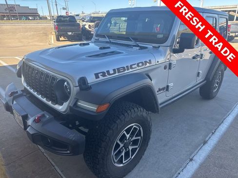 Used 2024 Jeep Wrangler Unlimited Rubicon w/ Technology Group image 1