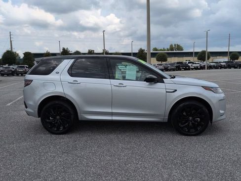 Used 2023 Land Rover Discovery Sport SE R-Dynamic AWD/4WD image 3