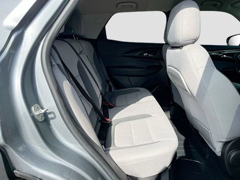 Used 2024 Chevrolet TrailBlazer LT w/ Convenience Package FWD image 25