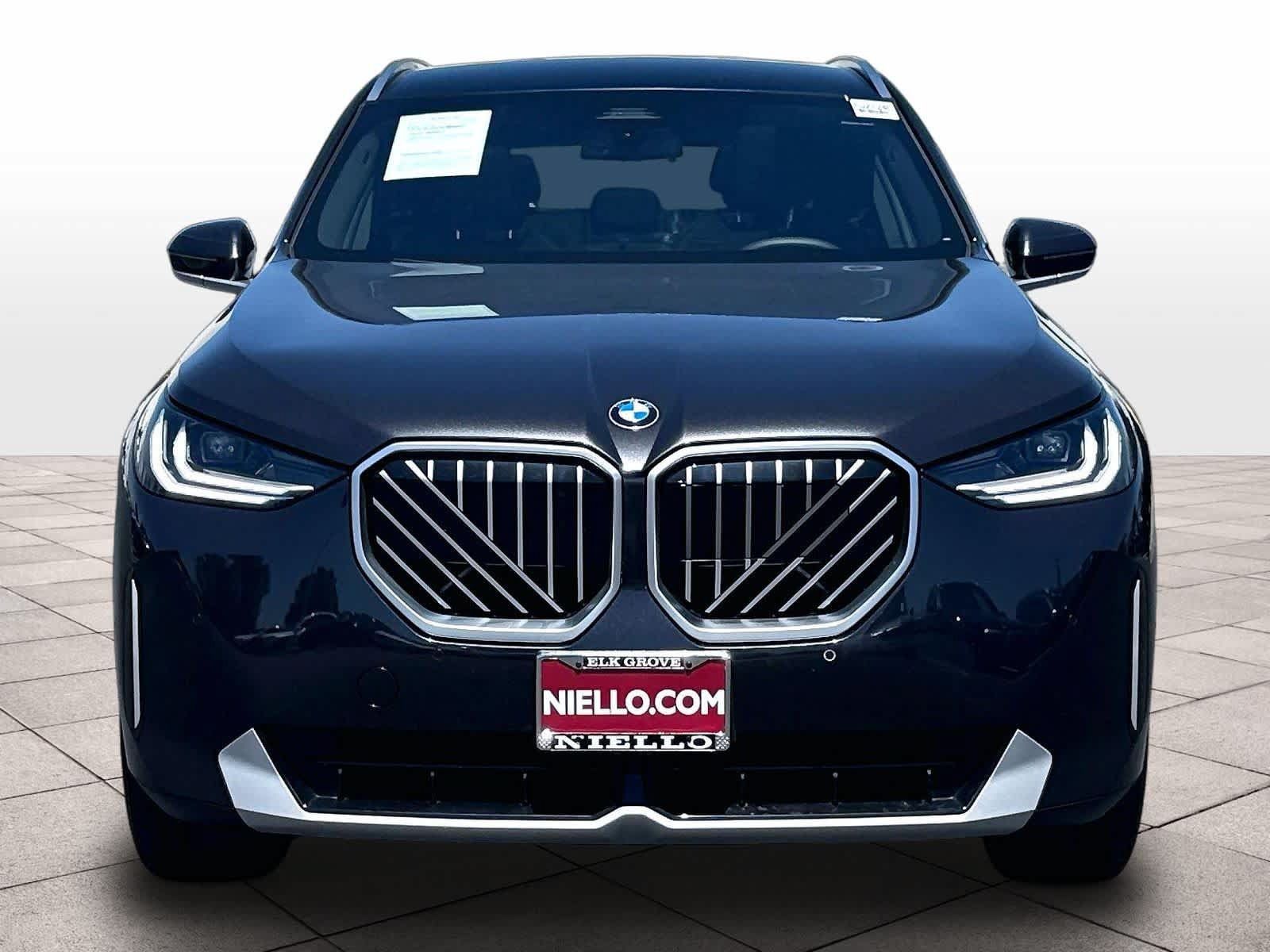 Used 2025 BMW X3 xDrive30i w/ Convenience Package AWD/4WD image 2