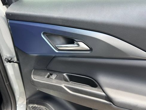 Certified 2024 Chevrolet Equinox EV LT AWD/4WD image 20