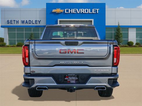 Used 2020 GMC Sierra 1500 Denali w/ Denali Premium Package image 6