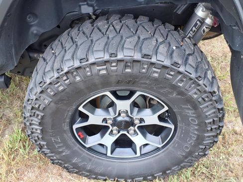 Used 2021 Jeep Wrangler Rubicon w/ LED Lighting Group AWD/4WD image 6