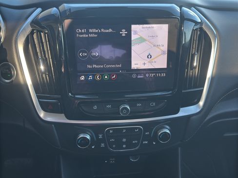 Used 2020 Chevrolet Traverse RS image 20