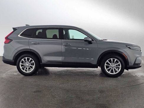 Used 2023 Honda CR-V EX image 2