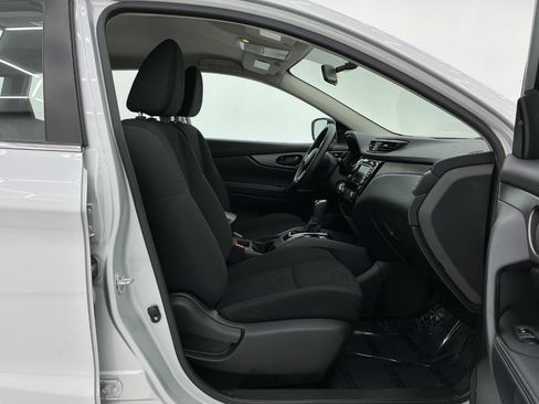 Used 2019 Nissan Rogue Sport S AWD/4WD image 15