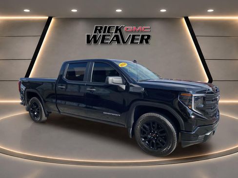 Used 2024 GMC Sierra 1500 Pro w/ Graphite Edition AWD/4WD image 7