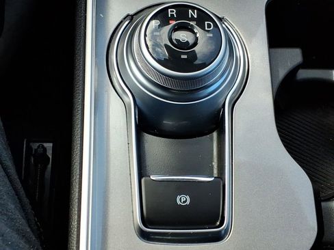 Used 2023 Ford Edge SEL w/ Convenience Package image 18