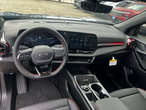 New 2026 Chevrolet Equinox RS w/ Safety and Technology Package image 29