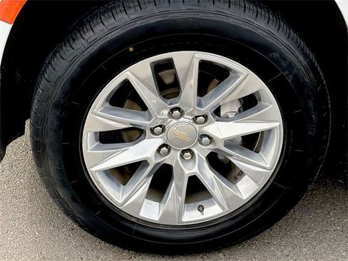 Used 2023 Chevrolet Tahoe Premier image 18