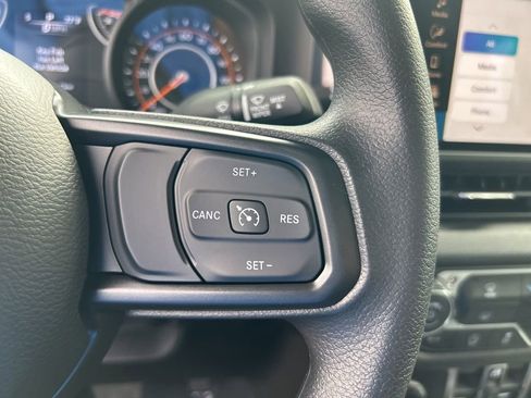 New 2026 Jeep Gladiator Sport image 40