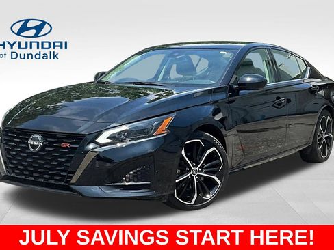 Used 2024 Nissan Altima 2.5 SR FWD image 1