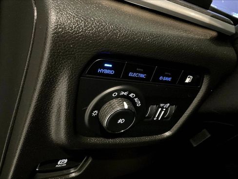 Used 2022 Jeep Grand Cherokee Limited 4xe image 37