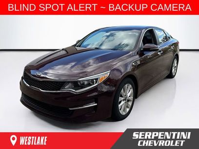 Used 2018 Kia Optima LX w/ 17" Alloy Wheels Package