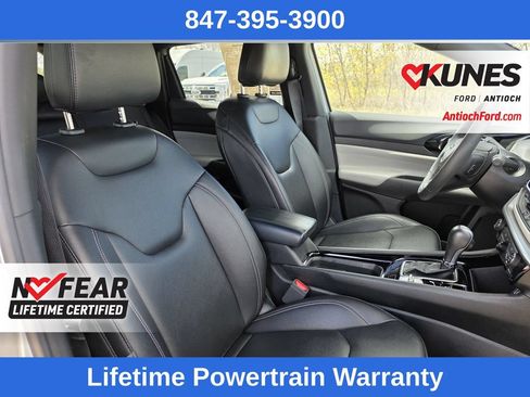 Used 2025 Jeep Compass Limited AWD/4WD image 29