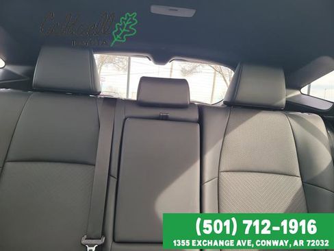 Used 2024 Toyota Venza Limited image 23