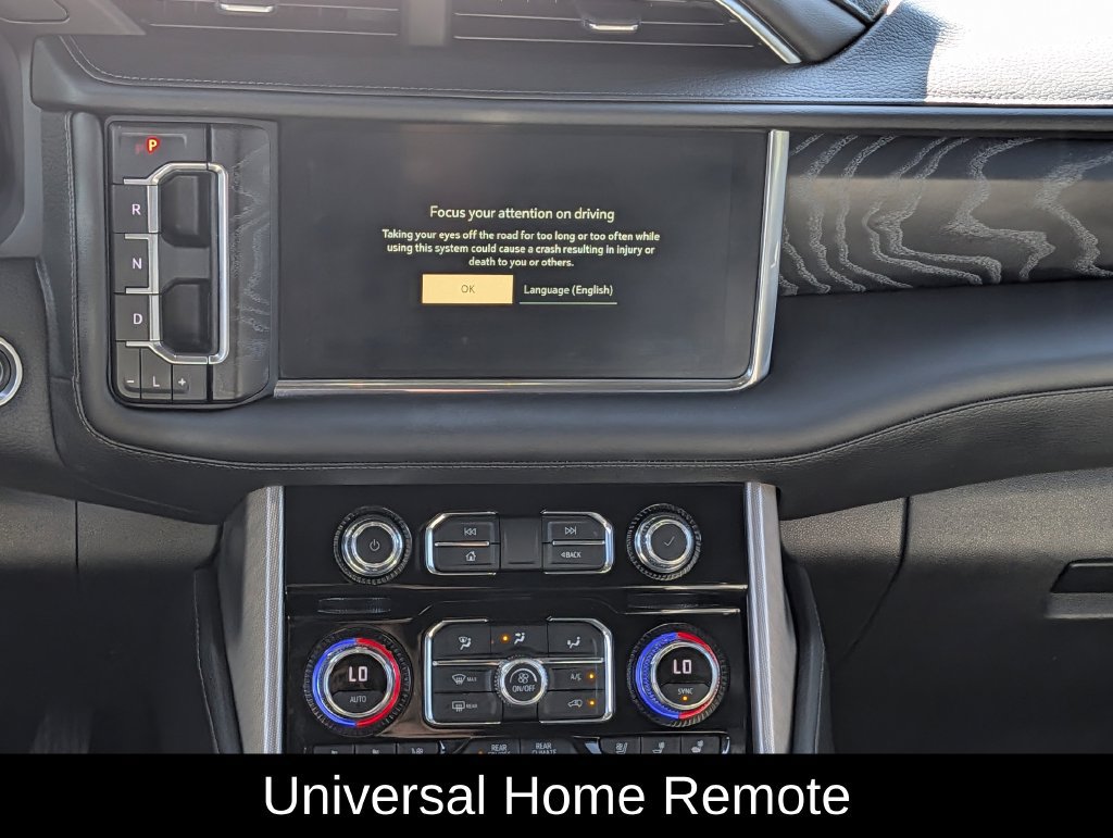 Used 2022 GMC Yukon Denali w/ Denali Premium Package AWD/4WD image 15