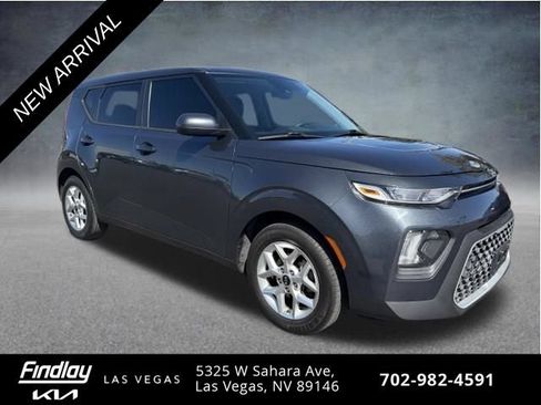 Used 2021 Kia Soul S FWD image 3