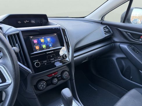 Used 2018 Subaru Crosstrek 2.0i image 27