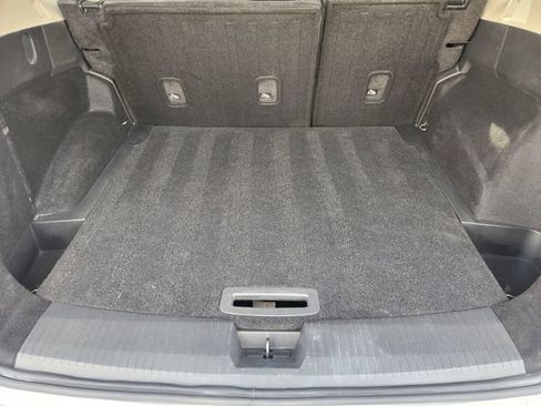 Used 2024 Nissan Rogue SV FWD image 26