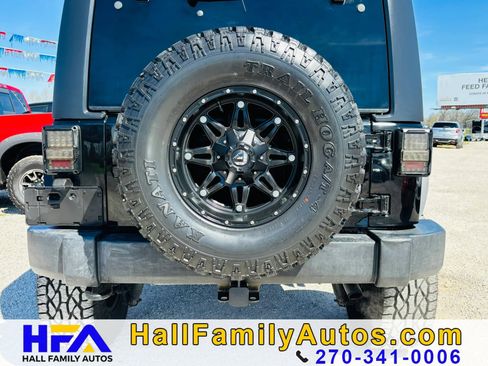 Used 2013 Jeep Wrangler Unlimited Sport image 24