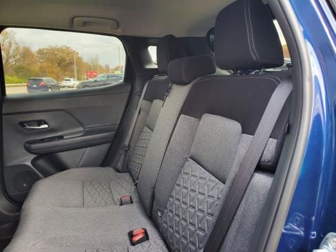 New 2026 Nissan Kicks SV image 13