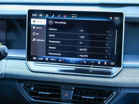 New 2026 Volkswagen Tiguan S image 22