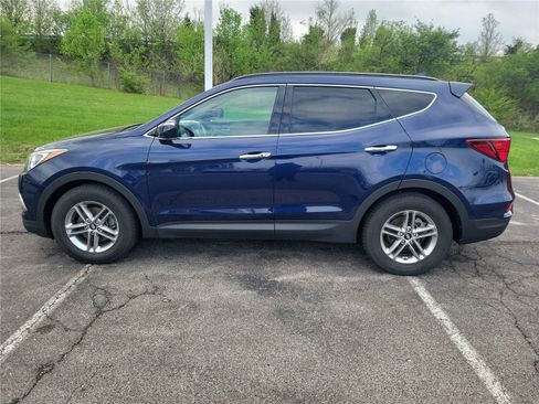 Used 2018 Hyundai Santa Fe Sport w/ 2.4L Value Package 02 image 5