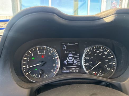 Used 2023 INFINITI Q50 Luxe w/ Cargo Package image 15